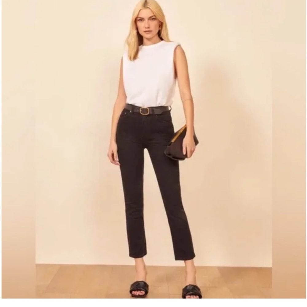 Reformation Jeans Liza High Straight Crop Classic Black Jeans. Size 25